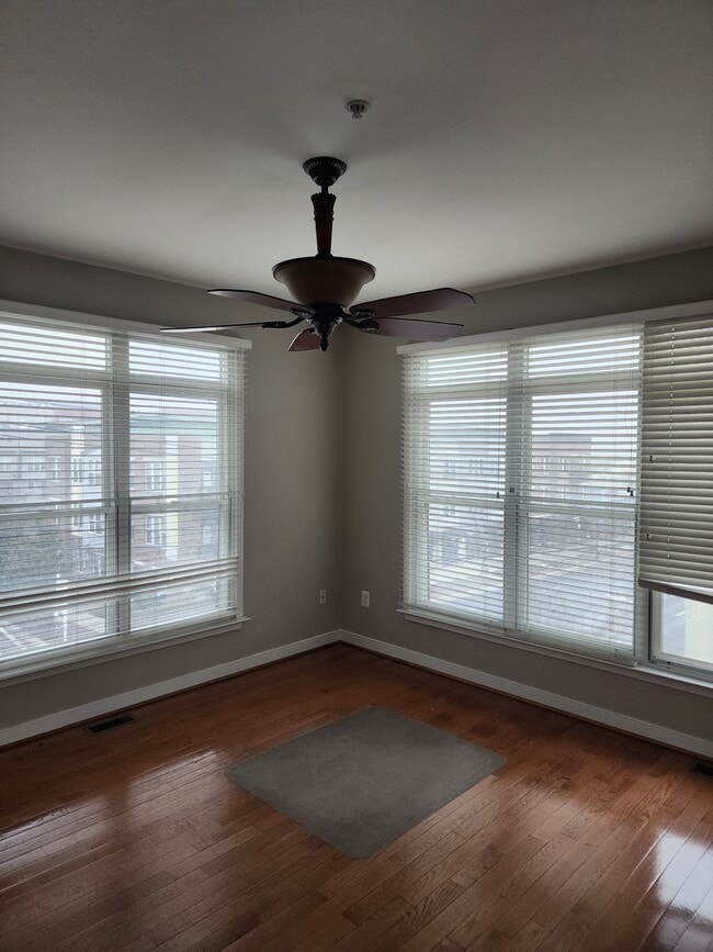 Photo - 5606 Baltimore Ave Townhome