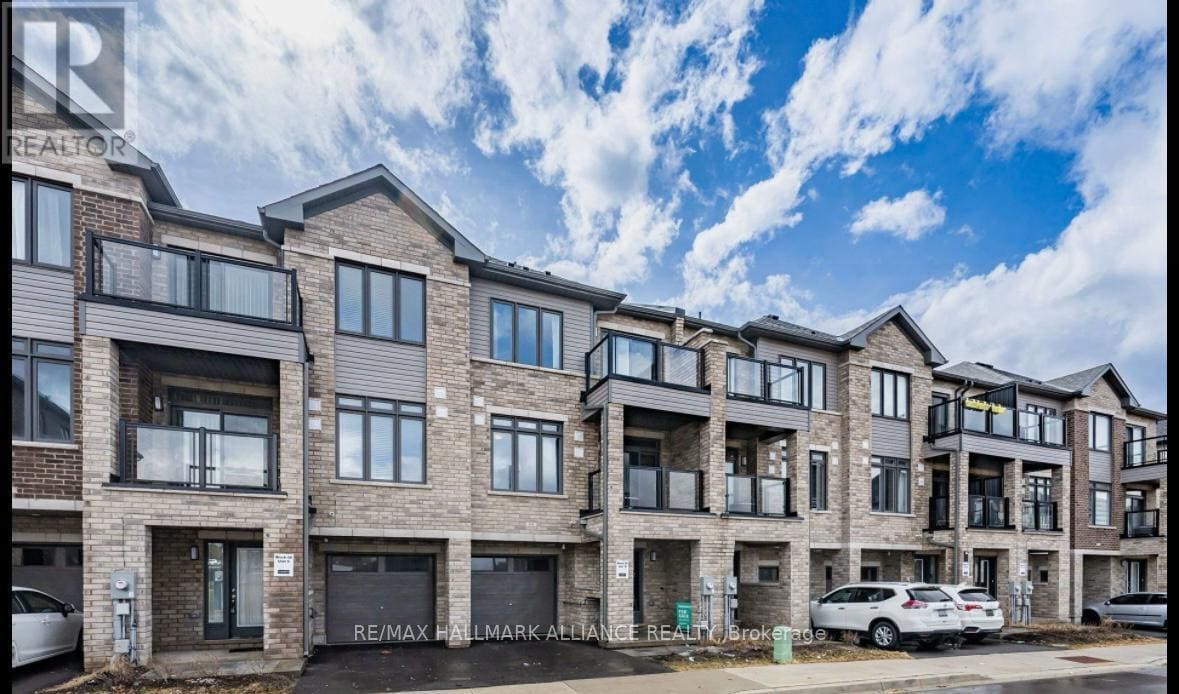 Photo principale - 585-585 Colborne St E
