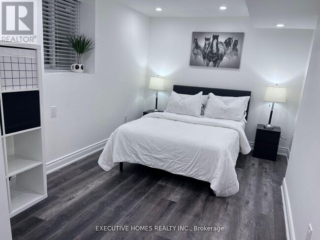 Building Photo - 409 Boyd Ln