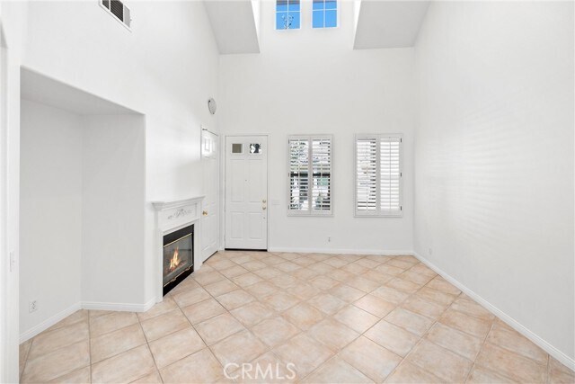Building Photo - 18 San Clemente