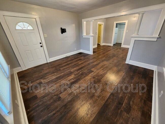 Foto del edificio - 715 3rd Ave