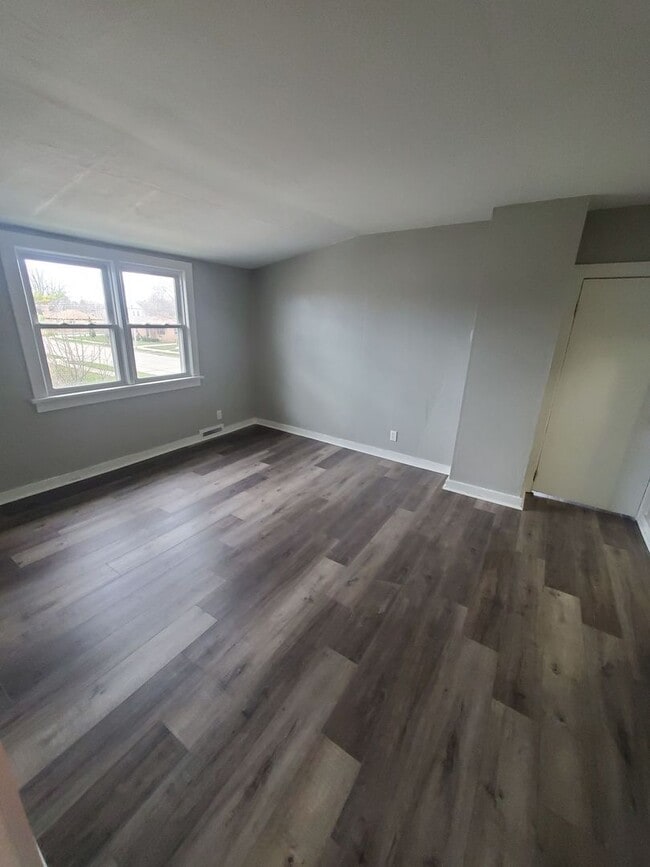 Foto del edificio - 3201 Charles St