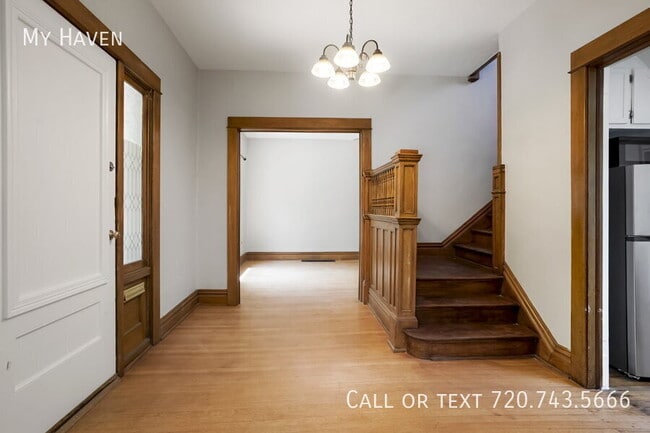 Building Photo - 2911 E 14th Ave
