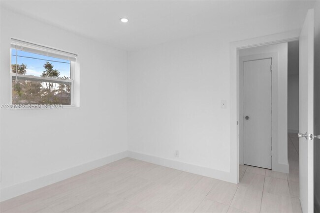 Foto del edificio - 1481 SW 49th Ave