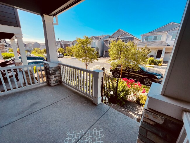 Foto del edificio - 17046 NW Trillium St
