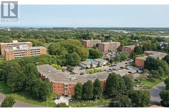 Building Photo - 60 Windward St