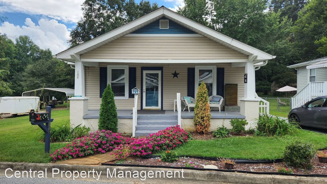 Foto principal - 2 br, 1 bath House - 108 Clayton Street
