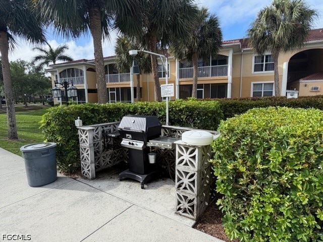 Foto del edificio - 12481 McGregor Blvd