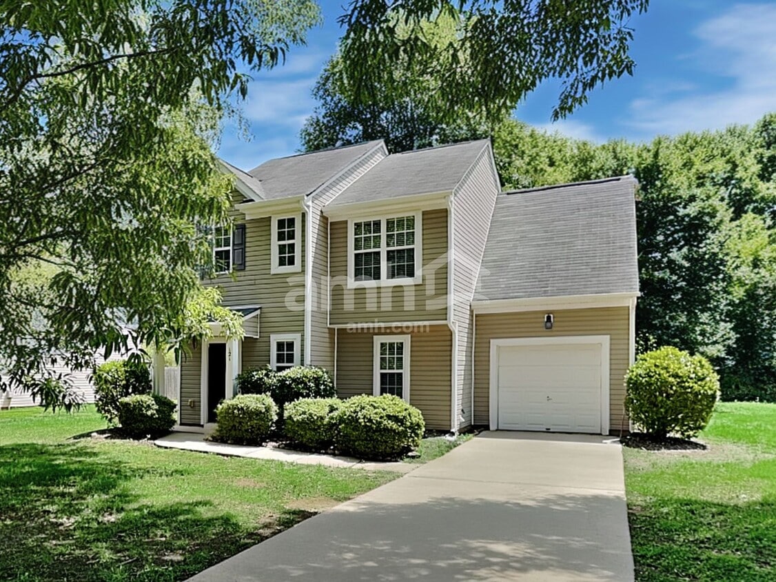 Primary Photo - 121 Whitby Dr