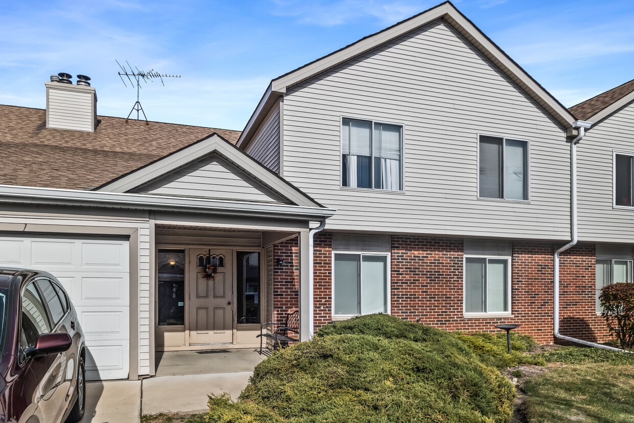 Primary Photo - 7020 Andover Ct