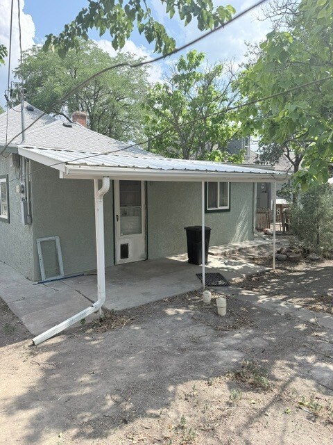 Building Photo - 315 Rudd Ave