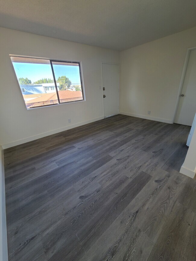 Foto del edificio - 1342 W 227th St
