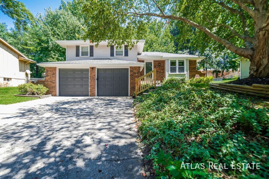 Primary Photo - 2804 SE 2 St