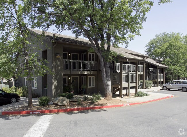 Foto del edificio - Terracina Oaks Apartments