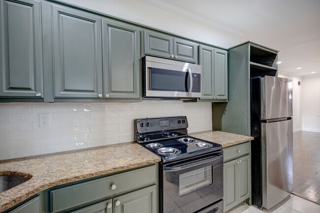 Photo - 1914 Page St Townhome