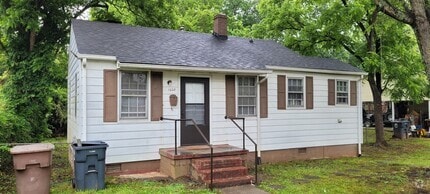 Building Photo - 1228 Westside Dr