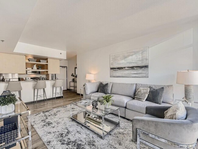 Foto del edificio - 425 W Beech St