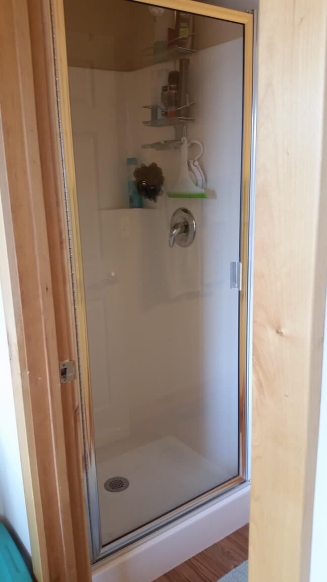BATHROOM 1 - 244 S Cottonwood Rd