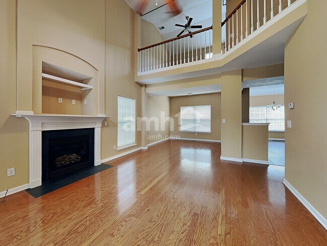 Foto del edificio - 916 Legacy Park Road