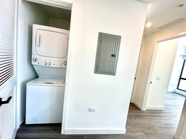 Foto del edificio - 130 NE 23rd St