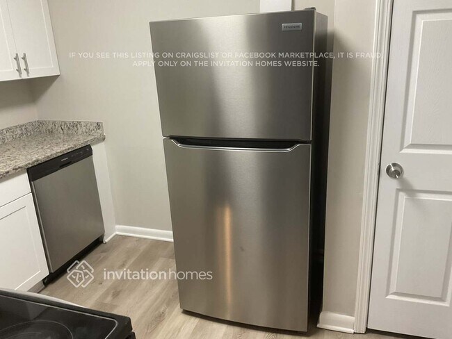 Foto del edificio - 415 Plainville Dr SW