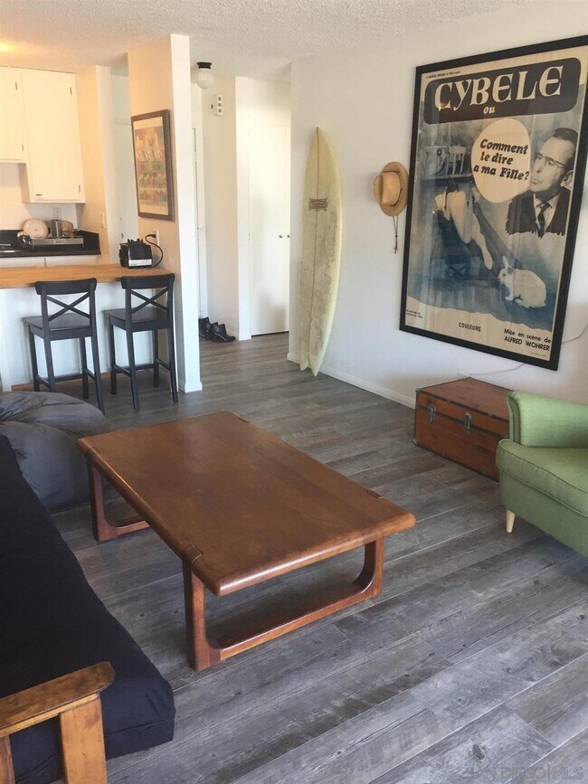 Foto del edificio - 1645 Emerald St