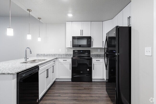 1HAB, 1BA - 689 ft² - Residence at South Haven Farms