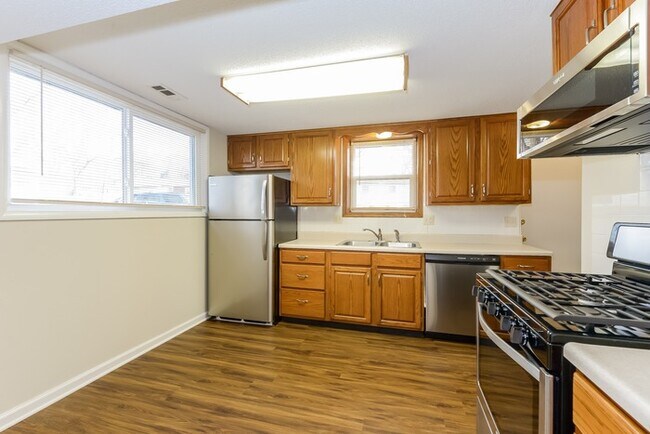 Foto del edificio - Cozy 4 bedroom, 2 bath