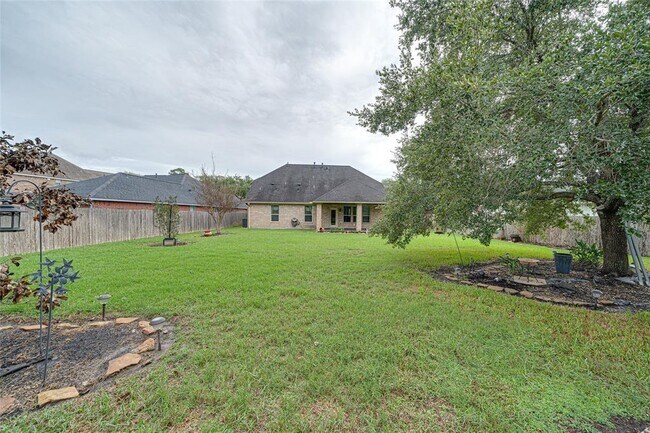 Building Photo - 14418 Chartley Falls Dr