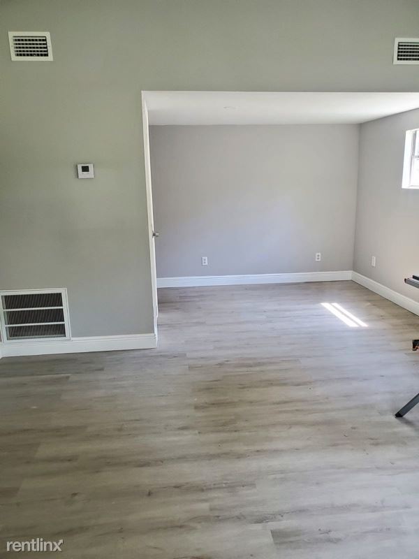 Foto del edificio - 3 br, 1 bath House - 7083 Rose Ave
