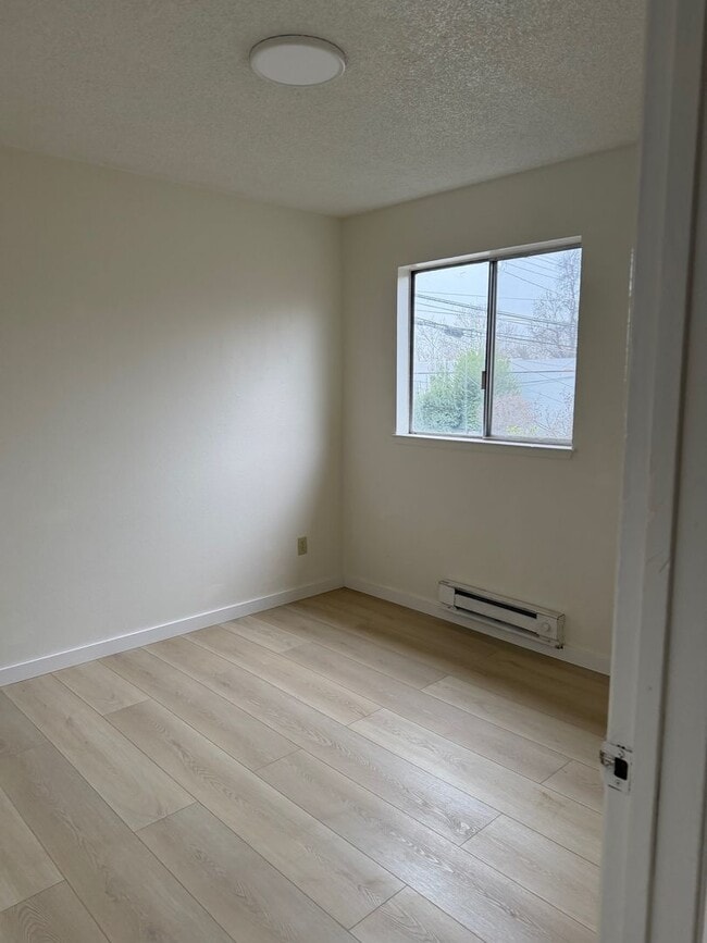 Foto del edificio - Cozy 2-Bedroom Downtown Sacramento Unit- 2nd floor