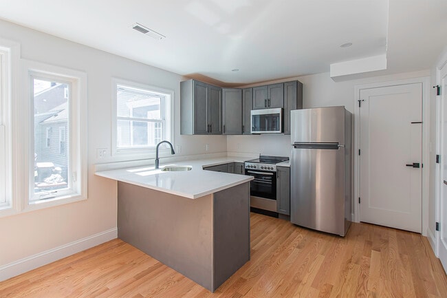 Building Photo - 59 Auriga St