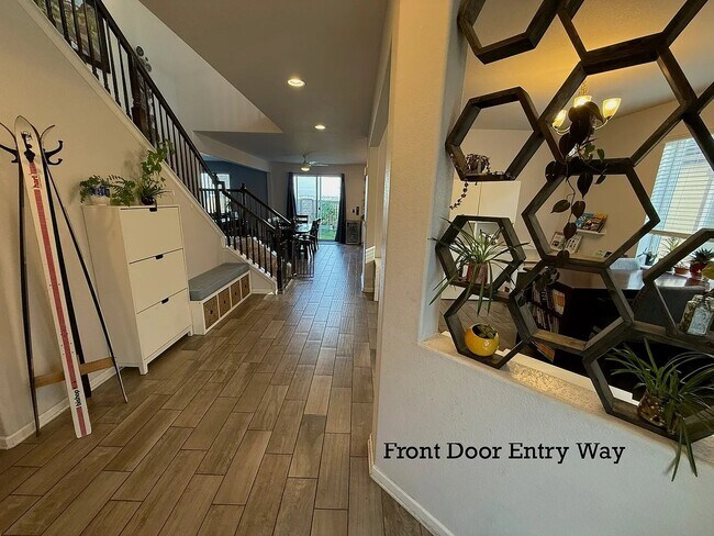 Foto del edificio - 9851 W Rice Ave