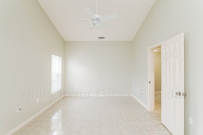 Foto del edificio - 4119 Iveyglen Ave