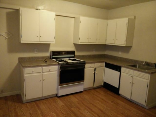 Kitchen - 105 North St