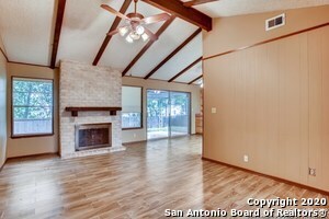 Foto del edificio - 6730 Leyland Dr