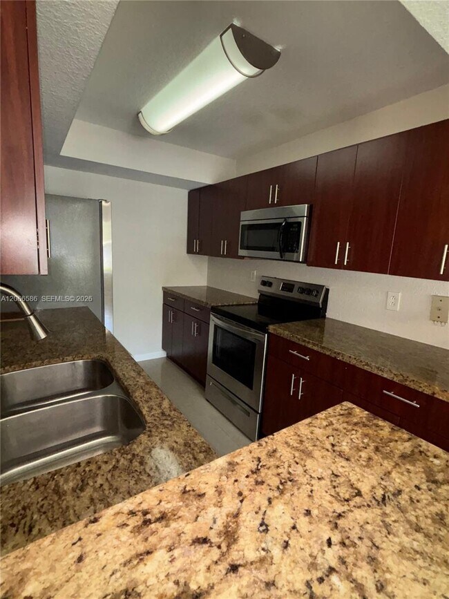 Foto del edificio - 15591 SW 105th Terrace