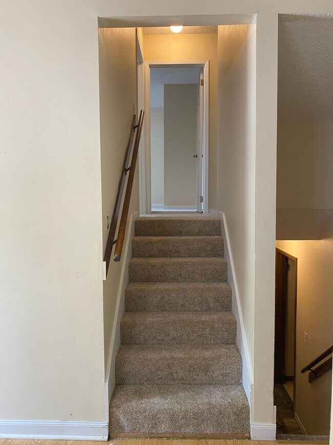 Foto del edificio - 4 Bedroom Home Near Bryan Park and Schools