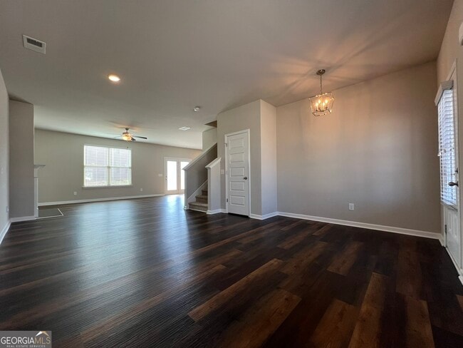 Foto del edificio - 204 Cornwell Wy