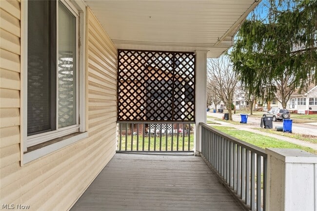 Building Photo - 3753 W 139th St
