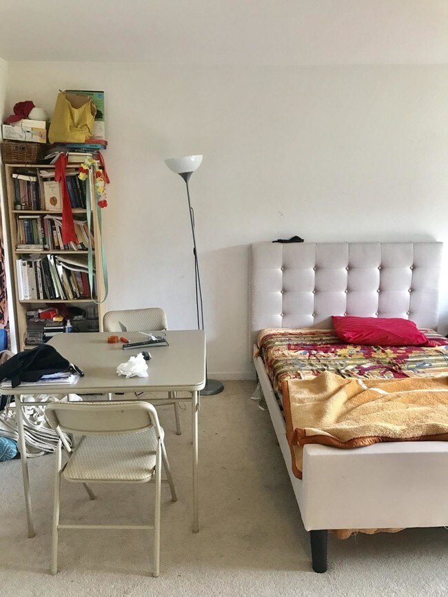 Building Photo - 1 bedroom in San Francisco CA 94114