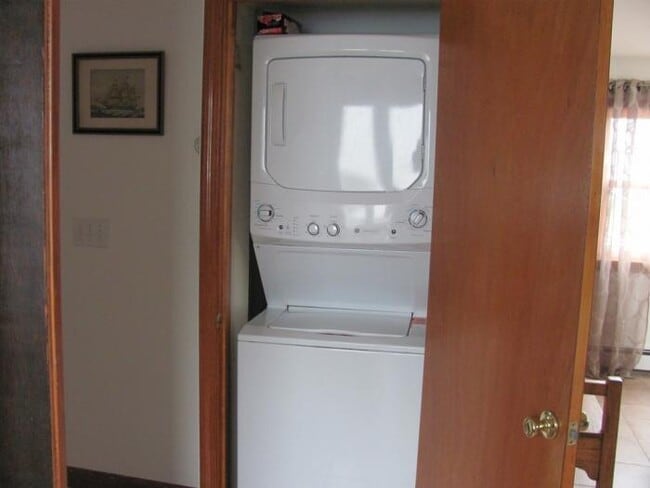 Building Photo - 4 bedroom in Marshfield MA 02050