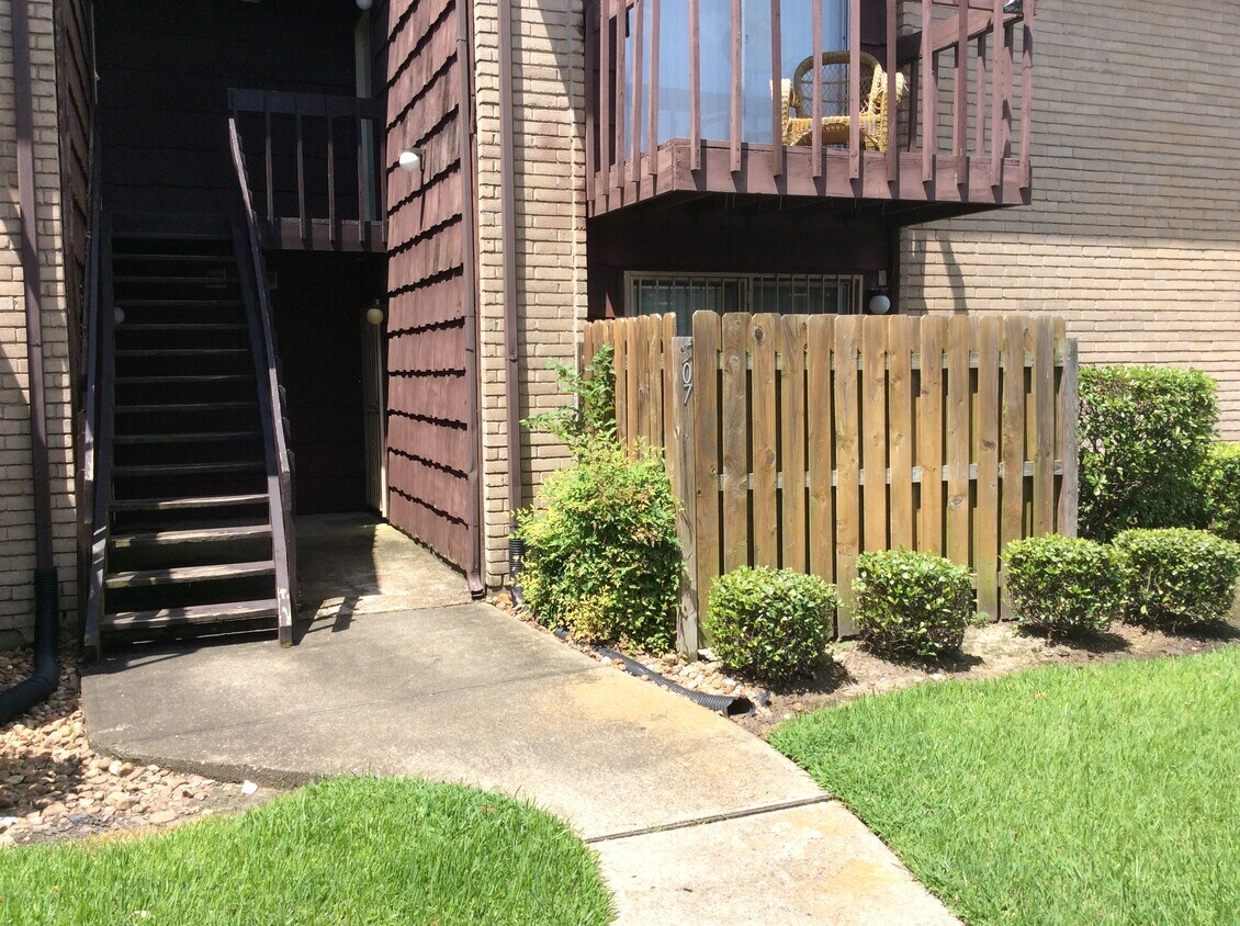 12905 Woodforest Blvd Unit 507, Houston, TX 77015 Condo for Rent in