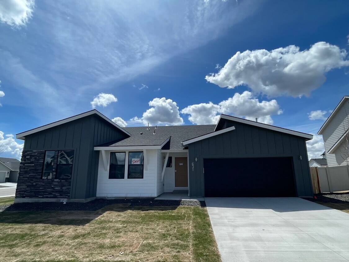 631 W Wolf Willow St, Kuna, ID 83634 House Rental in Kuna, ID