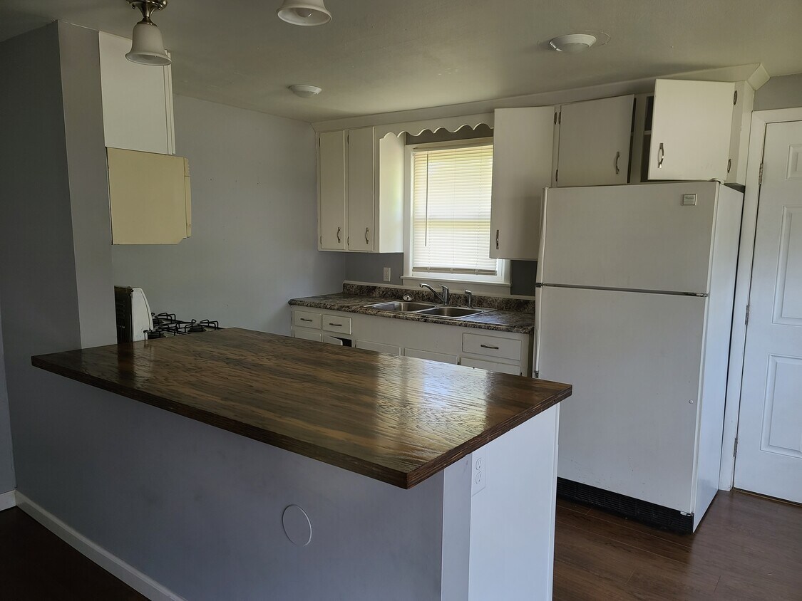 Foto principal - 1509 W Worley St