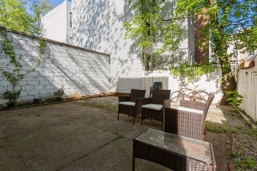 Primary Photo - 3024 23rd St
