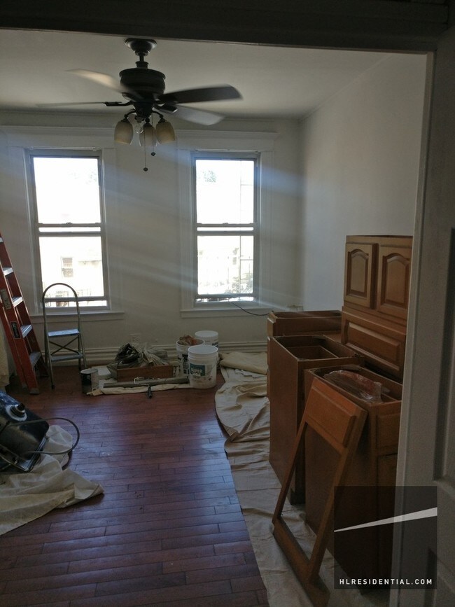 Building Photo - 3094 43rd St