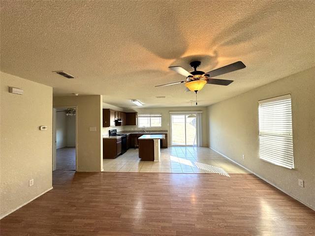 Foto del edificio - 1415 Swan Ridge Dr