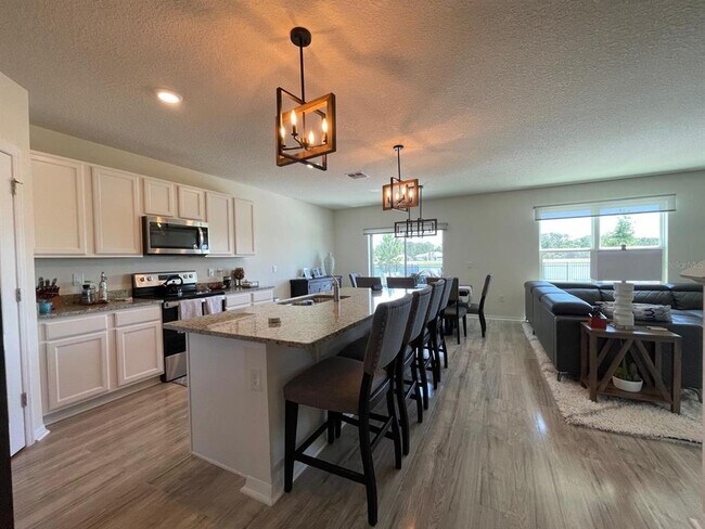 Foto del edificio - 6798 Grace Hammock Rd