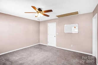 Building Photo - 9026 Sharpes Cir